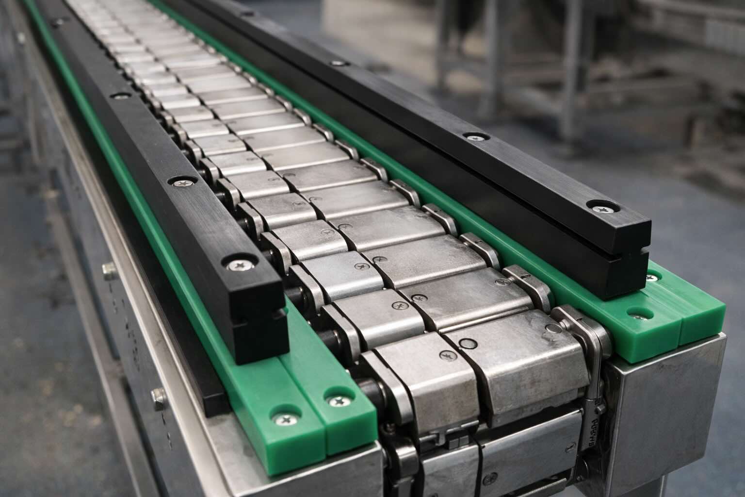 Conveyor belt close-up with wear strips